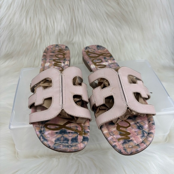 Sam Edelman Pink Sandals with Decorative Cutout Design - Picture 1 of 9